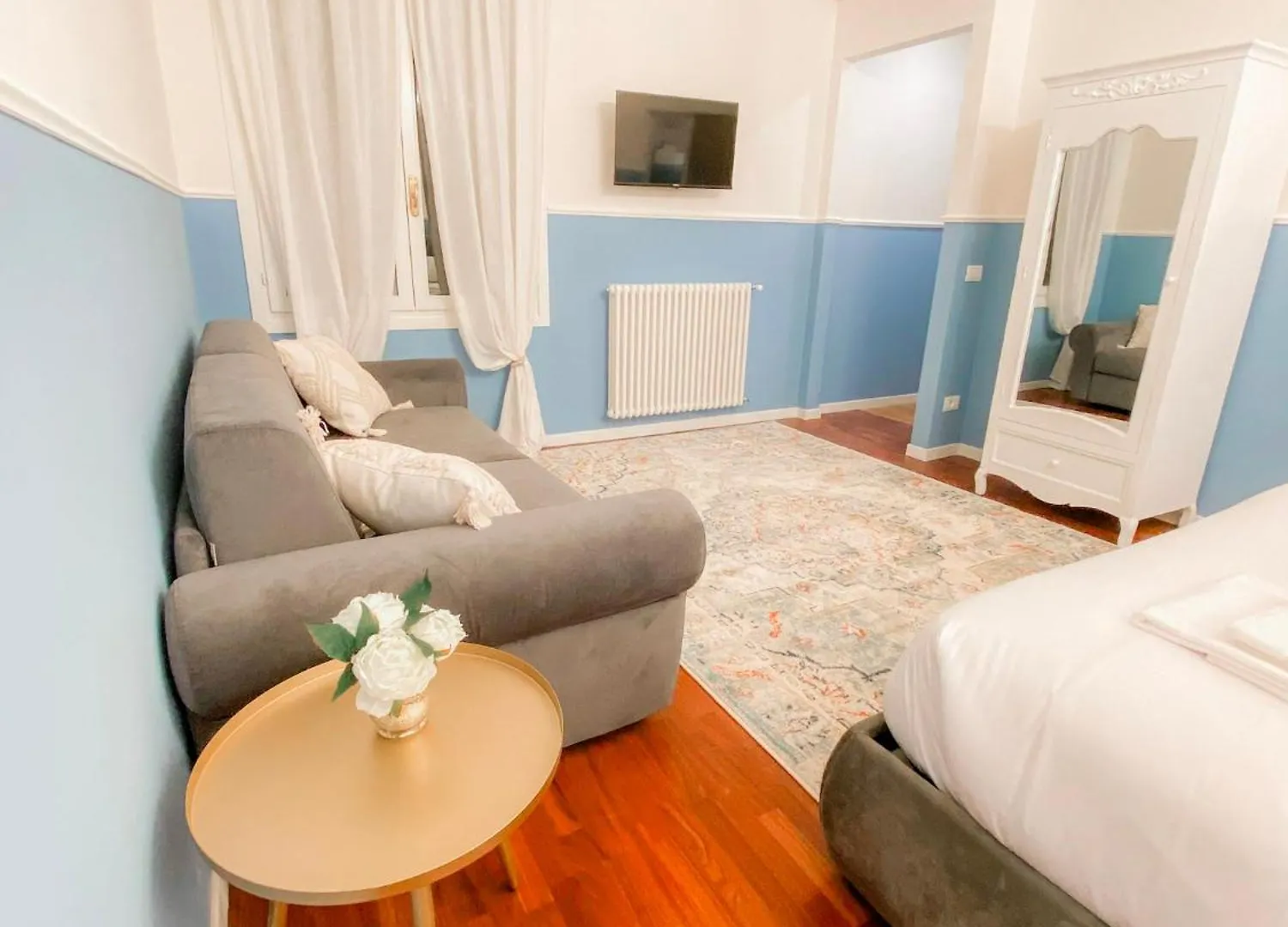 San Polo Luxury Suites In Venezia 0*,