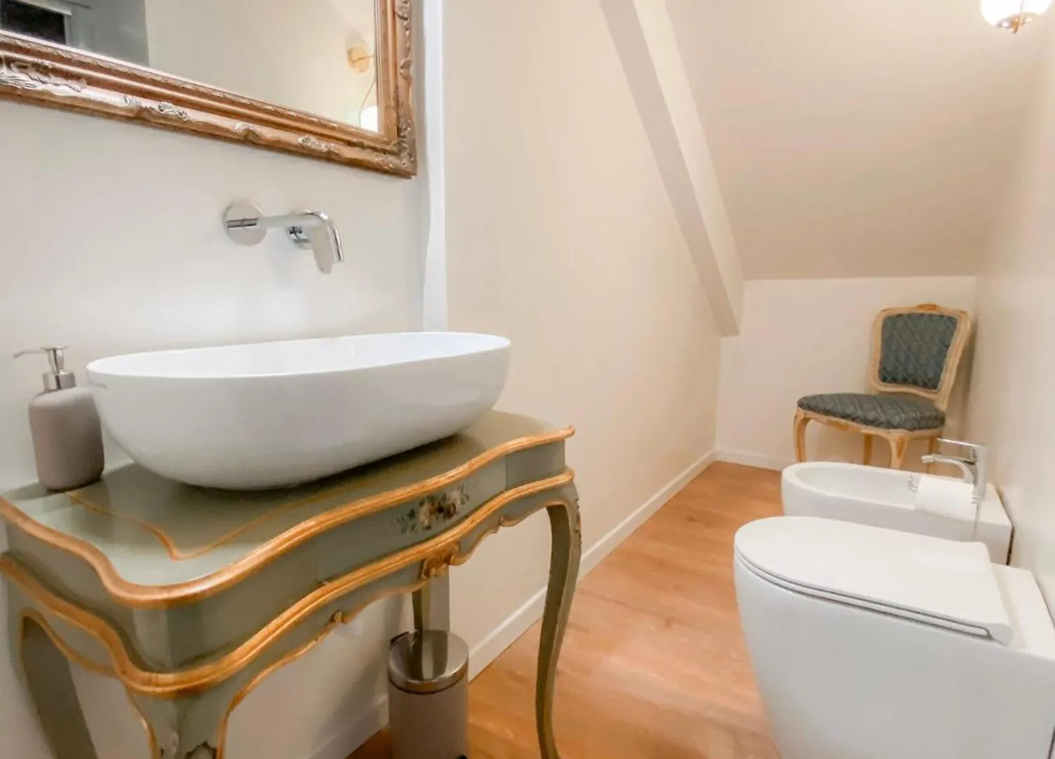 San Polo Luxury Suites In Venezia 0*,