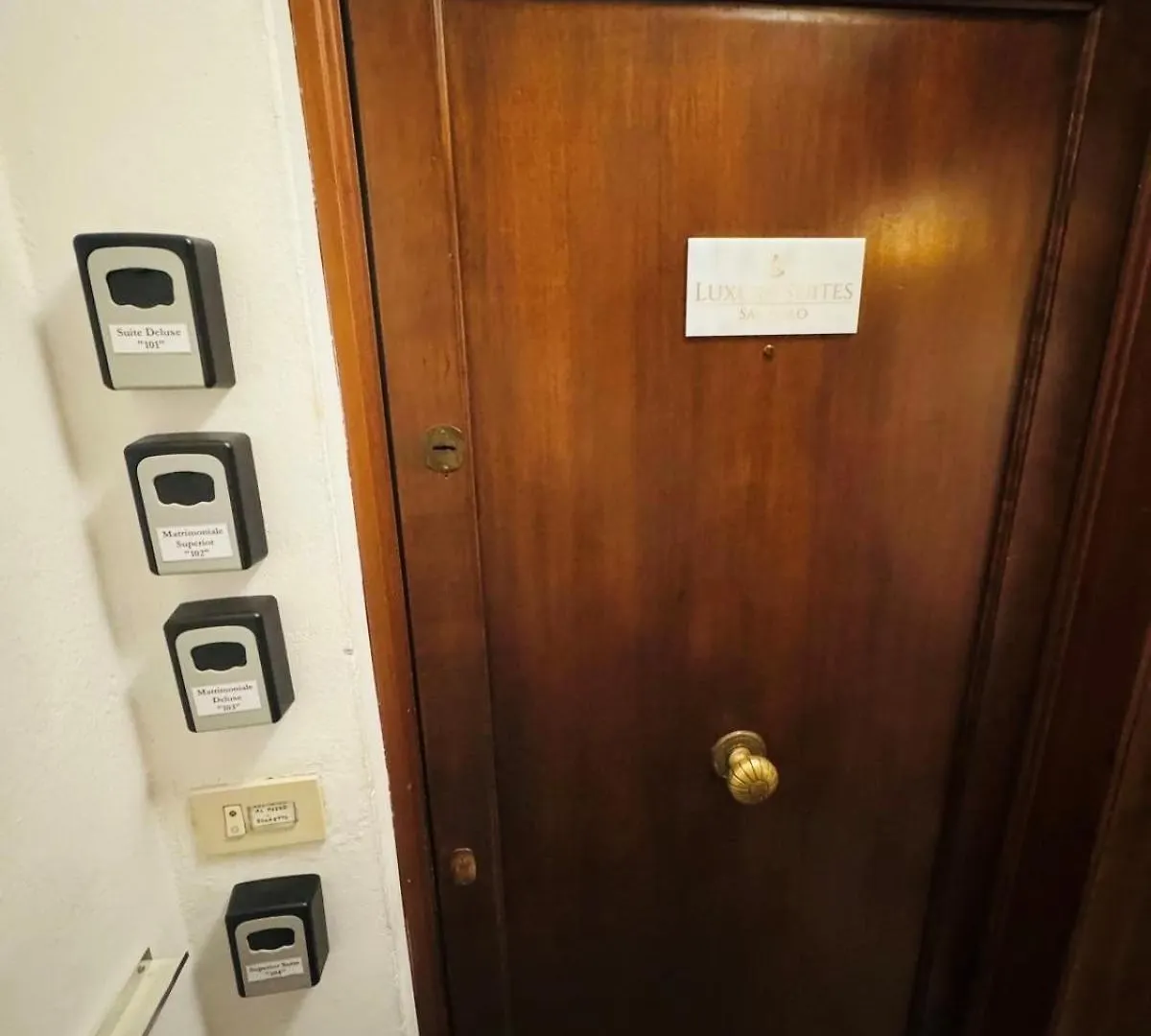 San Polo Luxury Suites In Venezia 0*,